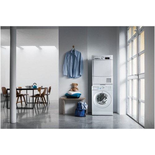 Стиральная машина Indesit IWSB 5105