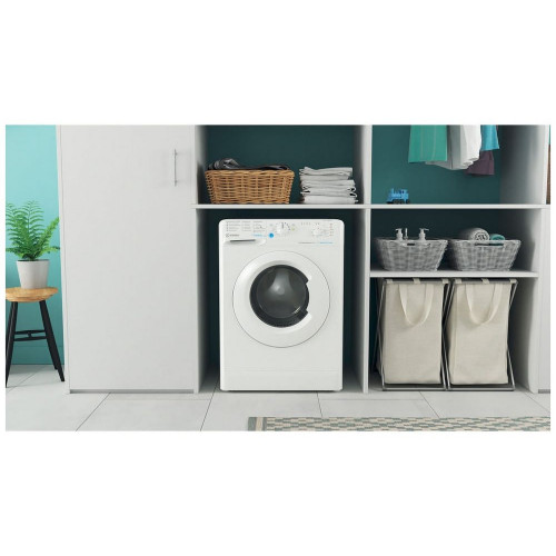 Стиральная машина Indesit BWSB 61051 WWV RU